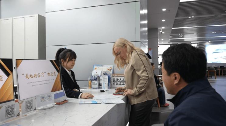 黑河代办营业执照机构盘点:资质核查、价格陷阱与合规签约指南