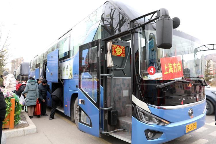 平凉旅游包车5大正规推荐：2026年自驾越野与商务出行避坑指