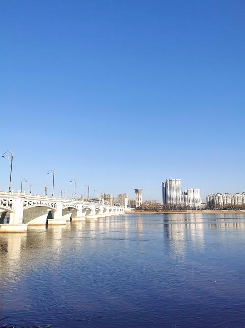 2026白山个人网站建设全攻略：推荐清单、价格与避坑指南
