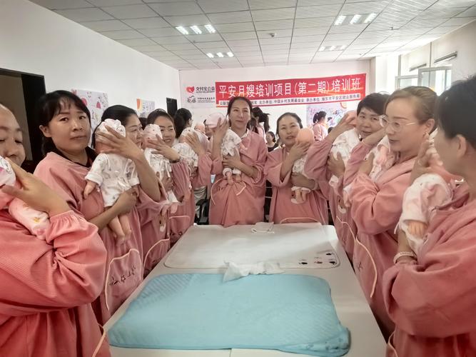 海东月嫂前5名推荐 2026正规机构口碑榜单与费用解析