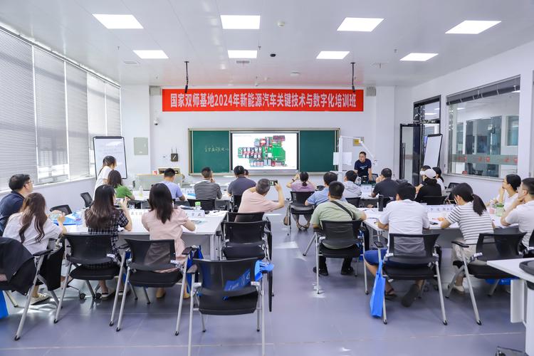 2026年黄南专业特色培训师资团队盘点:正规机构推荐与避坑指