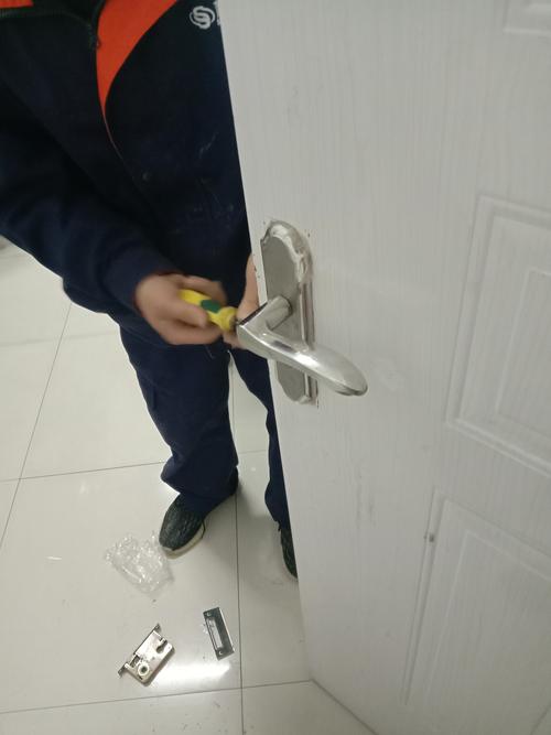 武威门锁失灵维修更换前五:正规持证服务商推荐与避坑指南