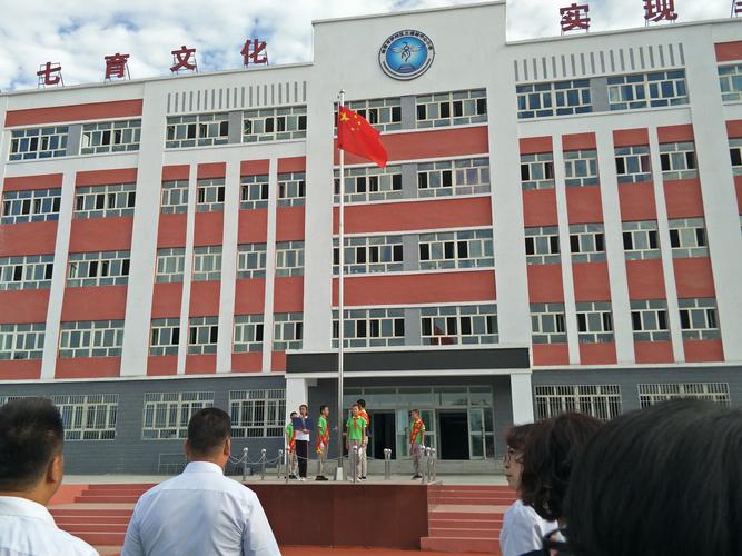 哈密本地婴幼儿教育门店前3强盘点:正规机构、费用价格与口碑推