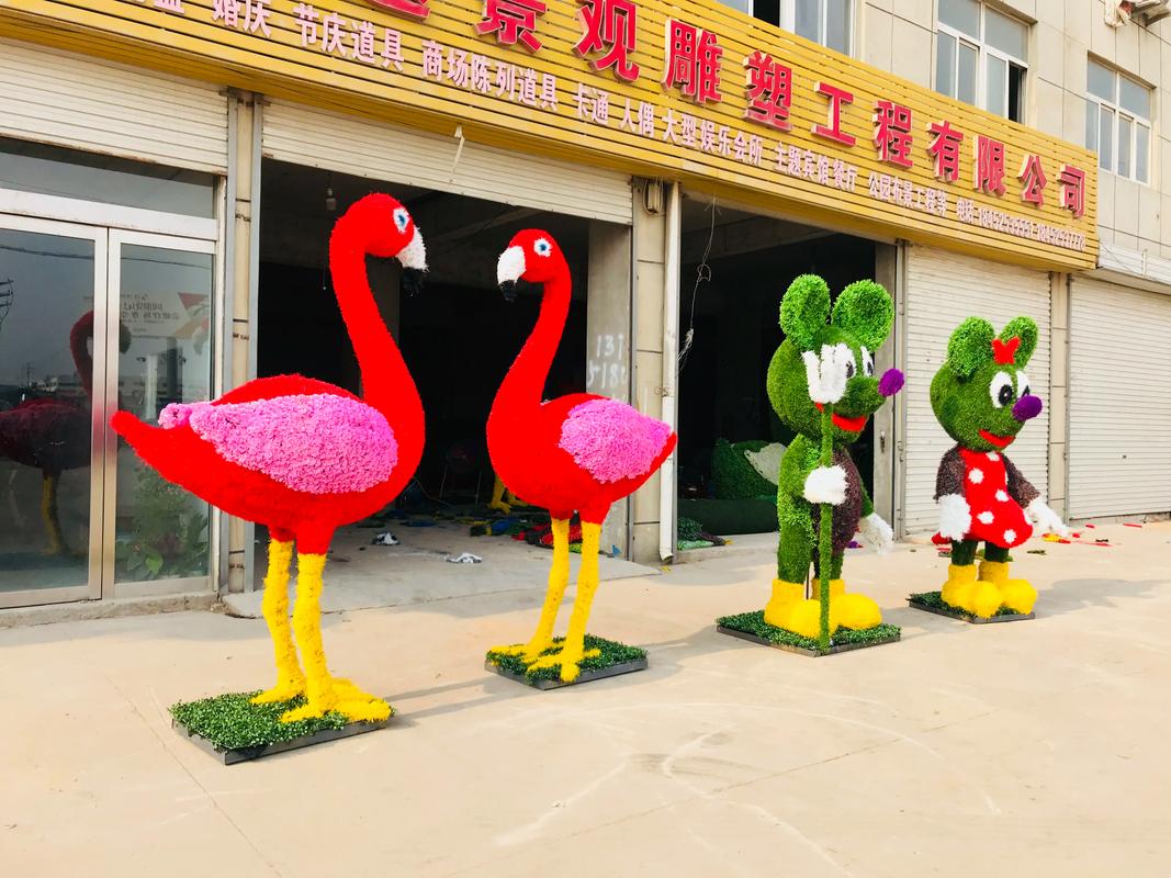 兰州鲜花绿植造型定制5大核心标准:绿篱修剪工艺与工程规格解析
