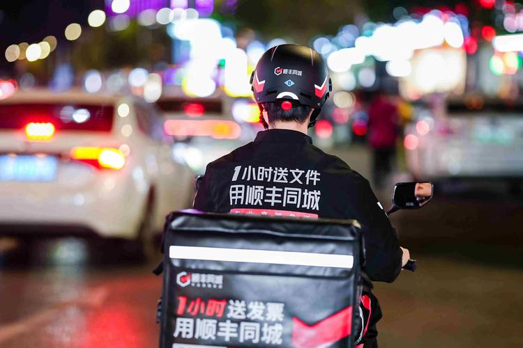 昆明同城快递物流配送TOP5盘点:2026年服务口碑排名与费