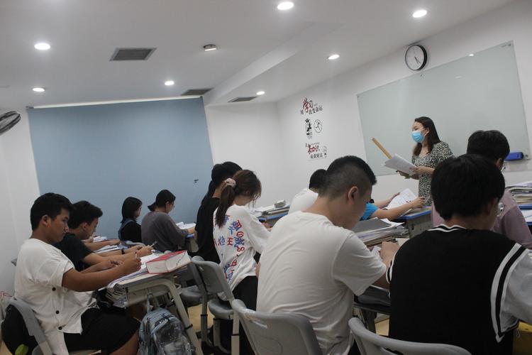 攀枝花中小学同步课程辅导多少钱？2026年正规机构收费标准与
