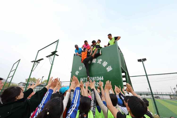 2026鸡西综合素质拓展培训排行榜:5大正规机构推荐与避坑指