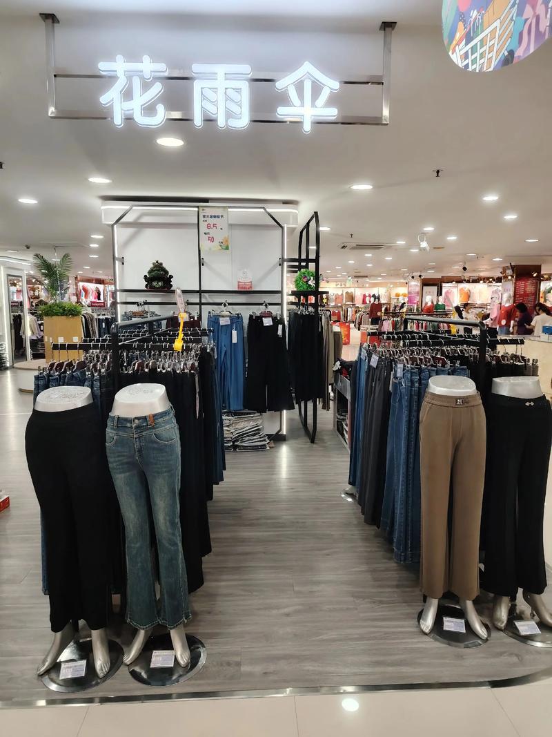 长沙本地个人闲置服装转让前十:2026年同城二手鞋包配饰避坑