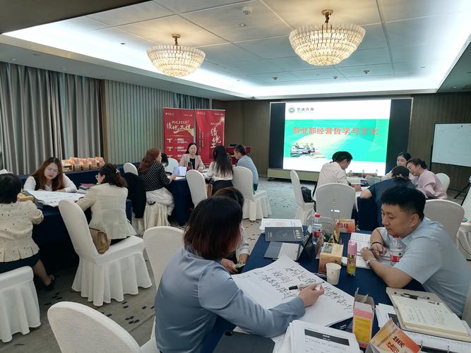 荆州AI培训师资源头对接团队盘点：正规机构与新兴服务商分类推